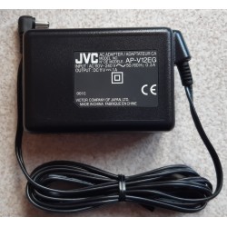 Alimentatore per videocamera